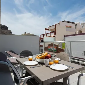 https://amarre-paradise.in-canary-islands.com