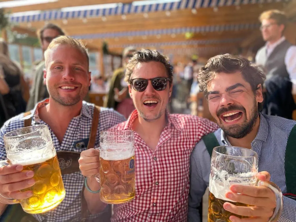 Hotel Festanation Oktoberfest Camp #2 Monaco di Baviera 2*,