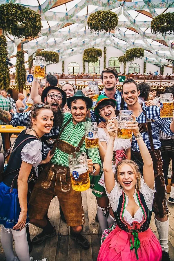 Hotel Festanation Oktoberfest Camp #2 Monaco di Baviera 2*,  Germania